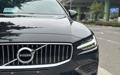 Volvo S60 III, 2022 год, 2 315 000 рублей, 1 фотография