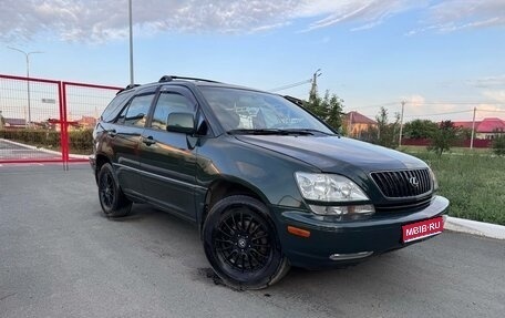 Lexus RX IV рестайлинг, 1998 год, 750 000 рублей, 1 фотография