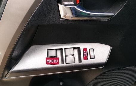 Toyota RAV4, 2016 год, 2 150 000 рублей, 12 фотография