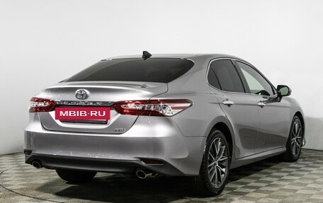 Toyota Camry, 2022 год, 3 299 700 рублей, 5 фотография