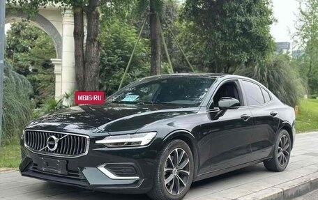 Volvo S60 III, 2022 год, 2 315 000 рублей, 11 фотография