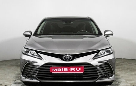 Toyota Camry, 2022 год, 3 299 700 рублей, 2 фотография