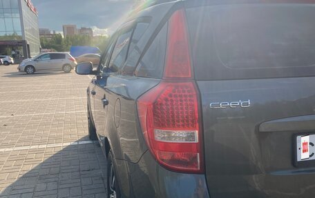 KIA cee'd I рестайлинг, 2011 год, 650 000 рублей, 7 фотография