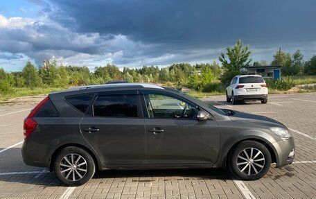 KIA cee'd I рестайлинг, 2011 год, 650 000 рублей, 4 фотография