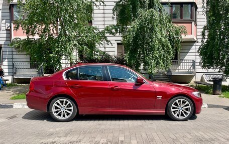 BMW 3 серия, 2011 год, 1 700 000 рублей, 3 фотография