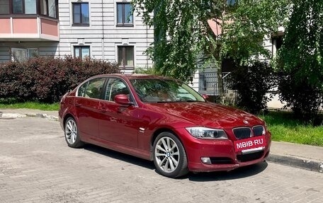 BMW 3 серия, 2011 год, 1 700 000 рублей, 2 фотография