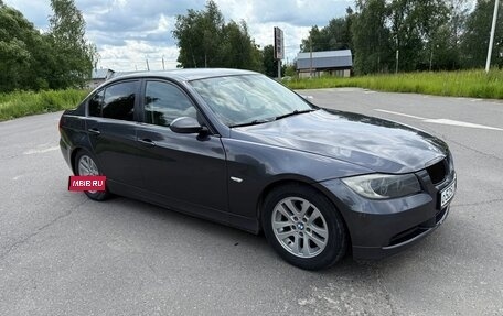 BMW 3 серия, 2005 год, 820 000 рублей, 2 фотография