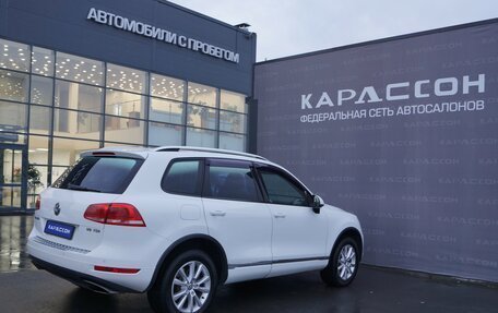 Volkswagen Touareg III, 2012 год, 2 000 000 рублей, 2 фотография