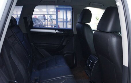 Volkswagen Touareg III, 2012 год, 2 000 000 рублей, 8 фотография
