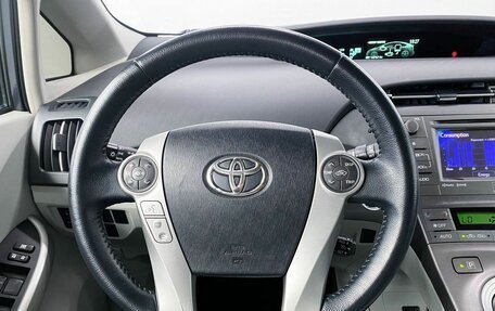 Toyota Prius, 2013 год, 1 220 000 рублей, 10 фотография