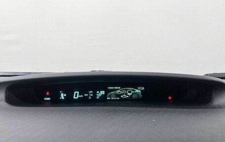 Toyota Prius, 2013 год, 1 220 000 рублей, 11 фотография