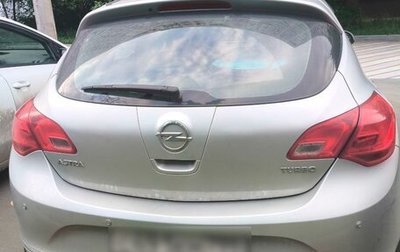 Opel Astra J, 2013 год, 770 000 рублей, 1 фотография