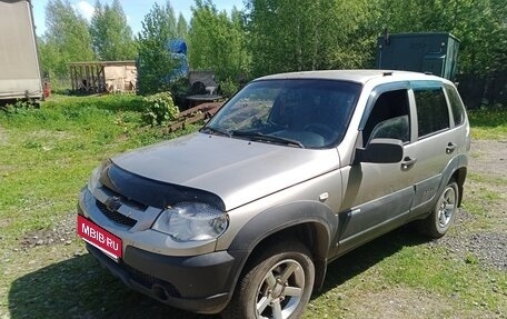 Chevrolet Niva I рестайлинг, 2011 год, 370 000 рублей, 12 фотография