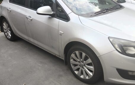 Opel Astra J, 2013 год, 770 000 рублей, 5 фотография