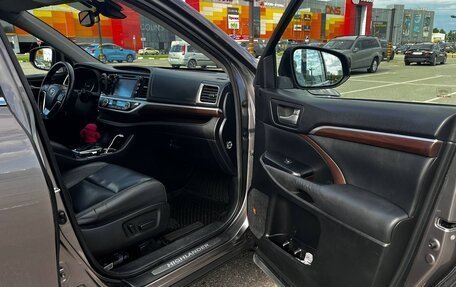 Toyota Highlander III, 2014 год, 3 800 000 рублей, 13 фотография