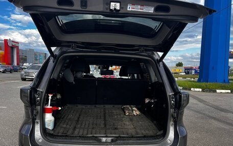 Toyota Highlander III, 2014 год, 3 800 000 рублей, 15 фотография