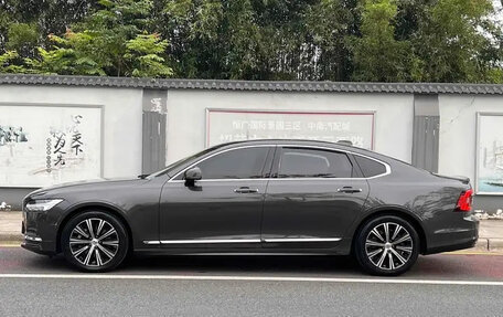 Volvo S90 II рестайлинг, 2022 год, 2 850 015 рублей, 9 фотография