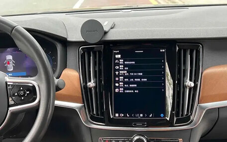 Volvo S90 II рестайлинг, 2022 год, 2 850 015 рублей, 8 фотография