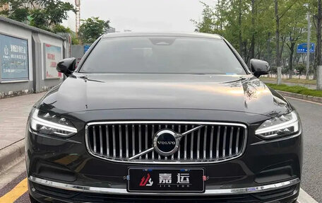 Volvo S90 II рестайлинг, 2022 год, 2 850 015 рублей, 13 фотография