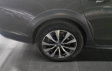 Volvo V90 Cross Country I рестайлинг, 2022 год, 3 779 000 рублей, 20 фотография