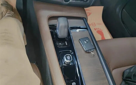 Volvo V90 Cross Country I рестайлинг, 2022 год, 3 779 000 рублей, 11 фотография