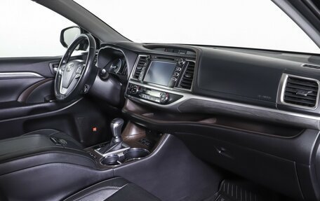 Toyota Highlander III, 2019 год, 3 288 000 рублей, 12 фотография