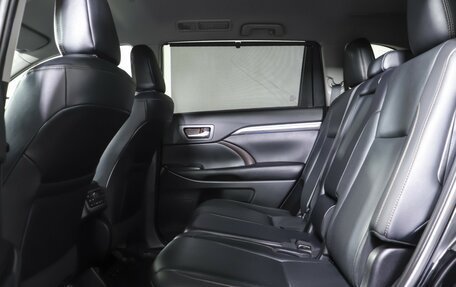 Toyota Highlander III, 2019 год, 3 288 000 рублей, 13 фотография
