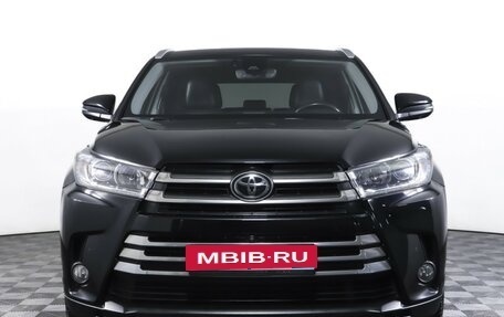 Toyota Highlander III, 2019 год, 3 288 000 рублей, 2 фотография