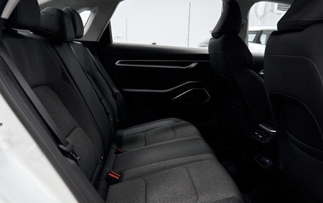 Geely Emgrand, 2024 год, 2 243 990 рублей, 15 фотография