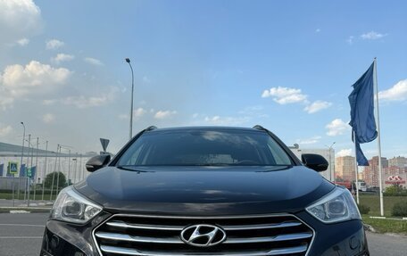 Hyundai Santa Fe III рестайлинг, 2014 год, 2 500 000 рублей, 2 фотография
