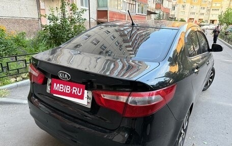 KIA Rio III рестайлинг, 2011 год, 1 300 000 рублей, 3 фотография