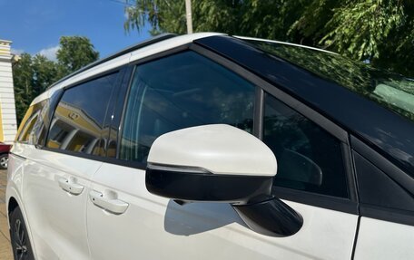 KIA Carnival, 2021 год, 4 100 000 рублей, 18 фотография