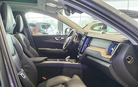 Volvo XC60 II, 2025 год, 10 250 000 рублей, 13 фотография