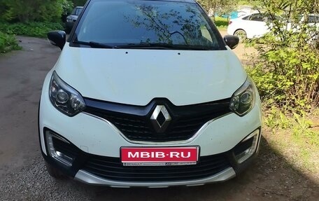 Renault Kaptur I рестайлинг, 2019 год, 1 500 000 рублей, 1 фотография