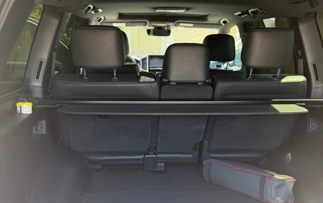 Toyota Land Cruiser 200, 2019 год, 8 500 000 рублей, 12 фотография