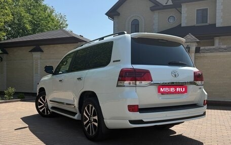 Toyota Land Cruiser 200, 2019 год, 8 500 000 рублей, 9 фотография