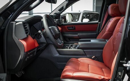 Toyota Tundra, 2024 год, 10 380 000 рублей, 14 фотография