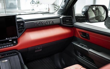 Toyota Tundra, 2024 год, 10 380 000 рублей, 26 фотография