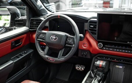 Toyota Tundra, 2024 год, 10 380 000 рублей, 27 фотография