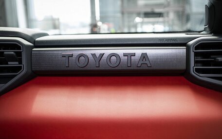 Toyota Tundra, 2024 год, 10 380 000 рублей, 24 фотография
