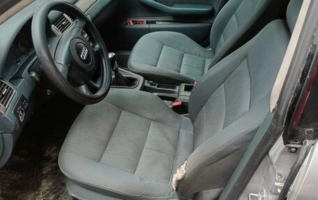 Audi A6, 1997 год, 375 000 рублей, 15 фотография
