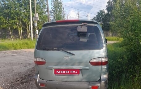 Hyundai Starex I рестайлинг, 2006 год, 900 000 рублей, 2 фотография