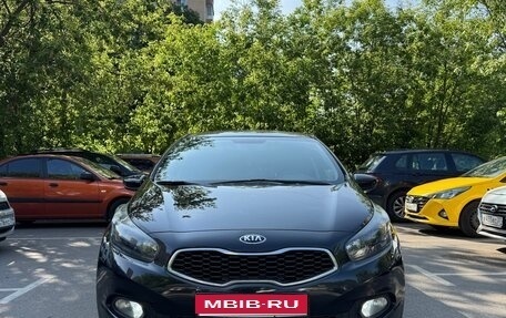 KIA cee'd III, 2012 год, 1 050 000 рублей, 2 фотография