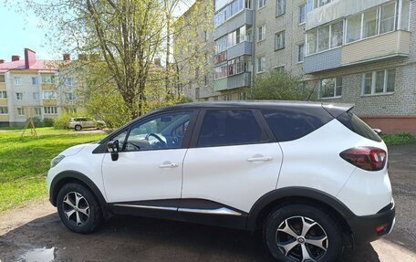 Renault Kaptur I рестайлинг, 2019 год, 1 500 000 рублей, 3 фотография