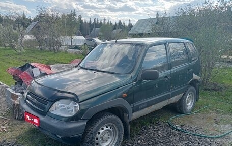 Chevrolet Niva I рестайлинг, 2005 год, 230 000 рублей, 1 фотография