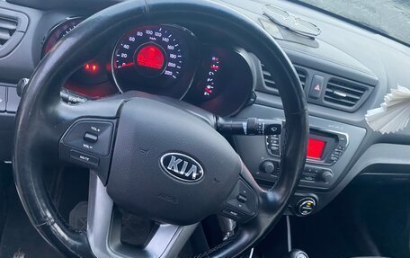 KIA Rio III рестайлинг, 2014 год, 980 000 рублей, 7 фотография