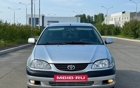 Toyota Avensis III рестайлинг, 2000 год, 559 000 рублей, 3 фотография