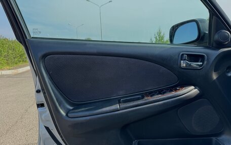 Toyota Avensis III рестайлинг, 2000 год, 559 000 рублей, 8 фотография