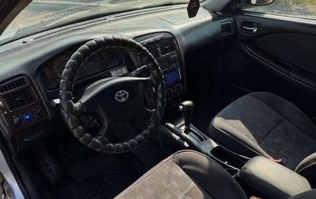 Toyota Avensis III рестайлинг, 2000 год, 559 000 рублей, 9 фотография