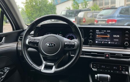 KIA K5, 2020 год, 2 750 000 рублей, 29 фотография